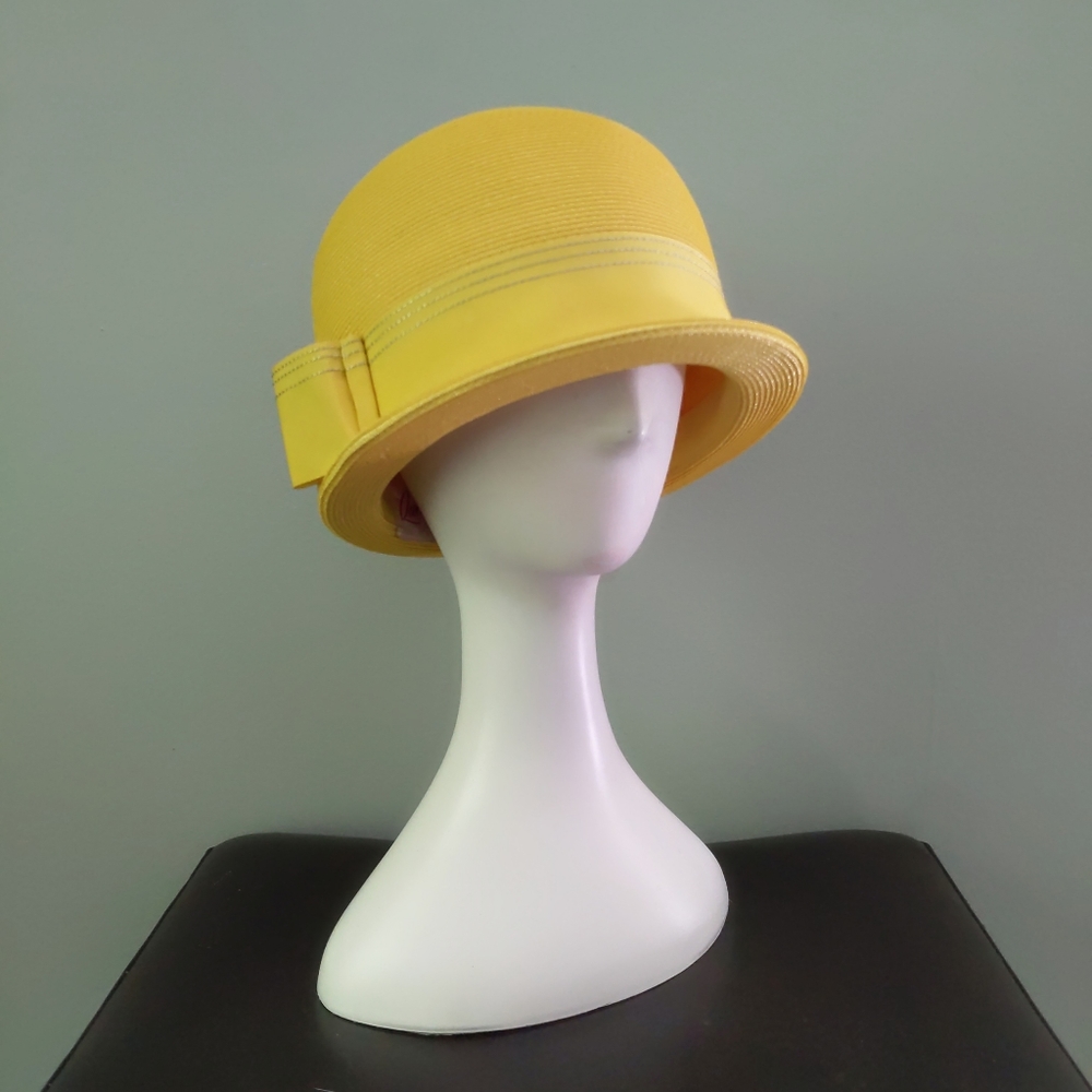 Vintage 1960s Quaker Maid Canary Yellow Mod Dome Saucer Straw Hat